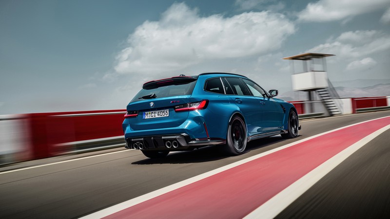 Fotókon a vadonatúj BMW M3 CS Touring (9)