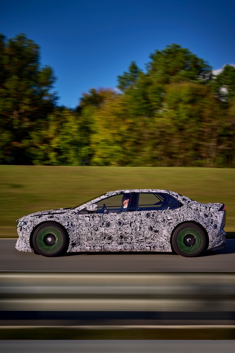 Teszten a BMW Vision Driving Experience prototípus (34)