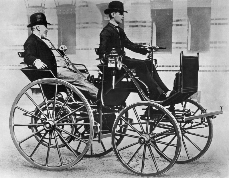 Erinnerung an Gottlieb Daimler: Visionär eines neuen Mobilitätszeitalters

In memory of Gottlieb Daimler: Visionary of the new age of mobility