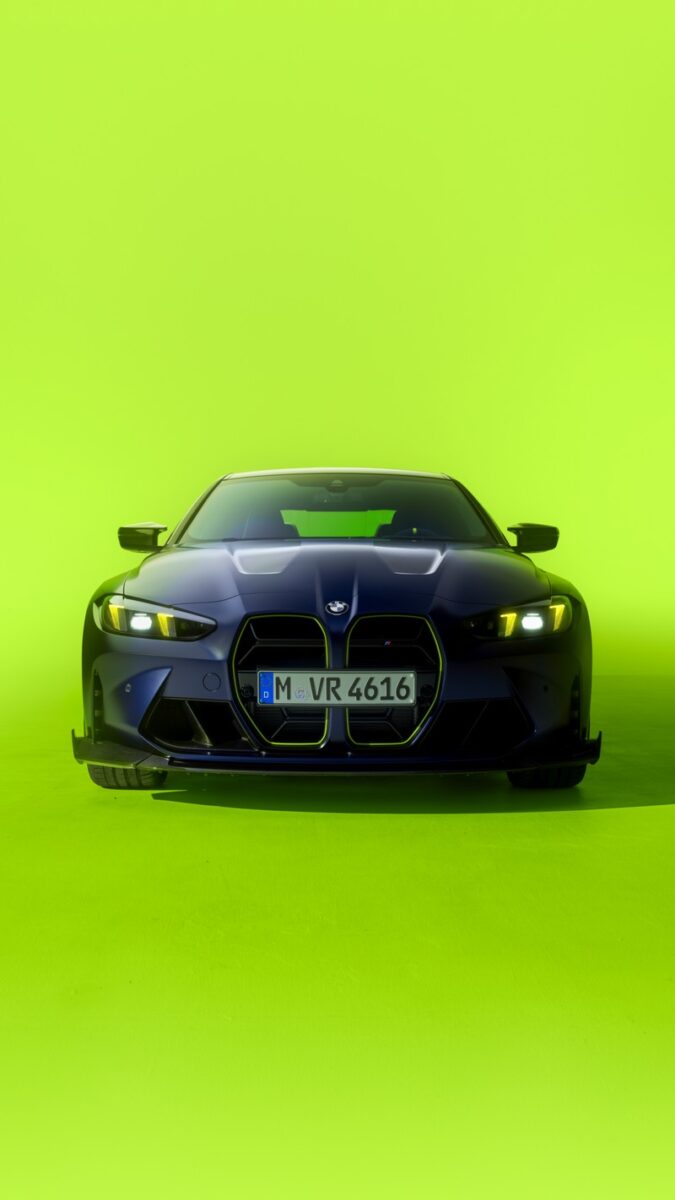 Íme a BMW M4 CS Edition VR46 különkiadás, amely Valentino Rossi születésnapját ünnepli (51)